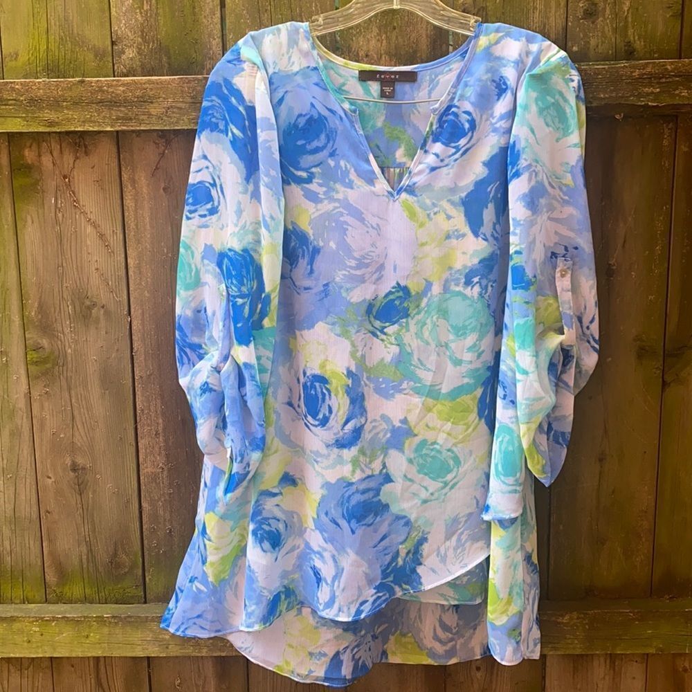 Fever sheer floral top sz. L